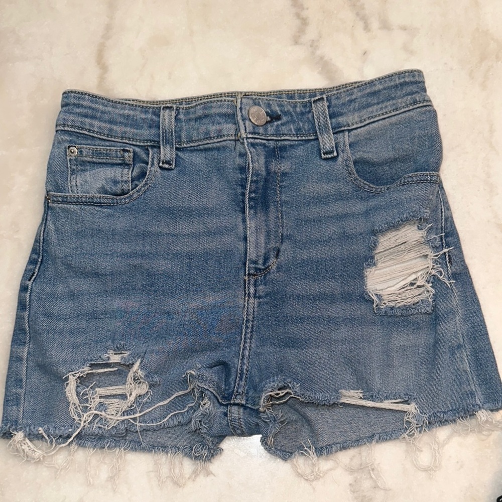 BDG Blue Distressed Jean Shorts High-Waisted Size 27 stretch